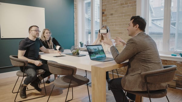 Pitch with VR in Client-Facing Meetings