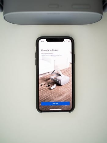 Oculus Go app on a phone screen