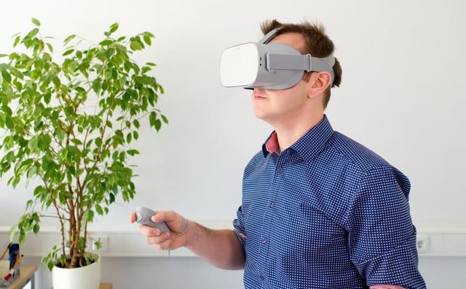 Man in Oculus Go
